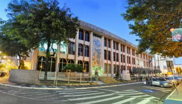 Assembleia-Legislativa-e1644426856427