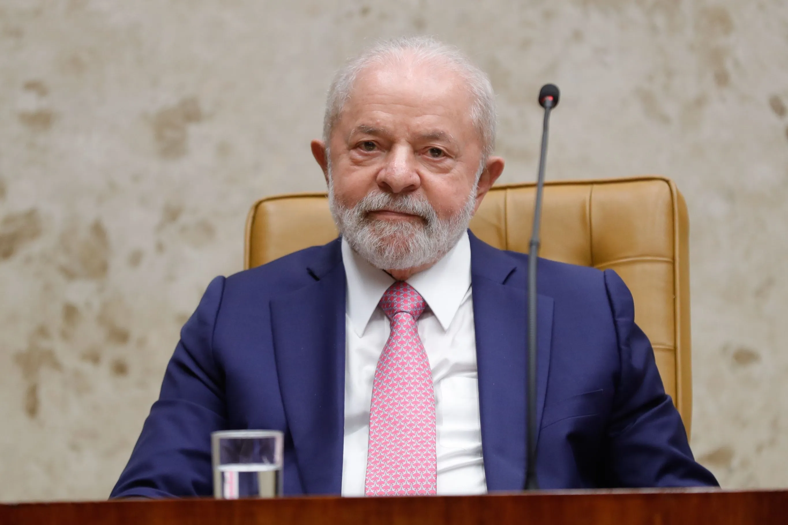 lula-73