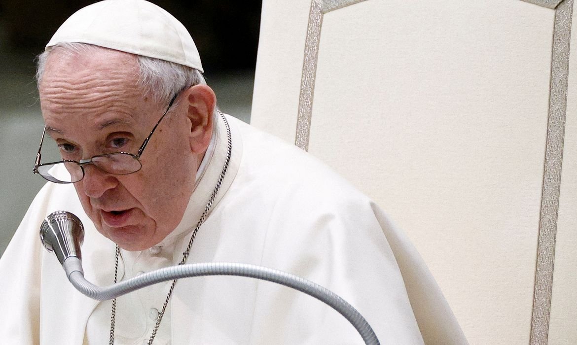 2022-02-25t124507z_857508753_rc2jps9k7ja3_rtrmadp_3_ukraine-crisis-pope