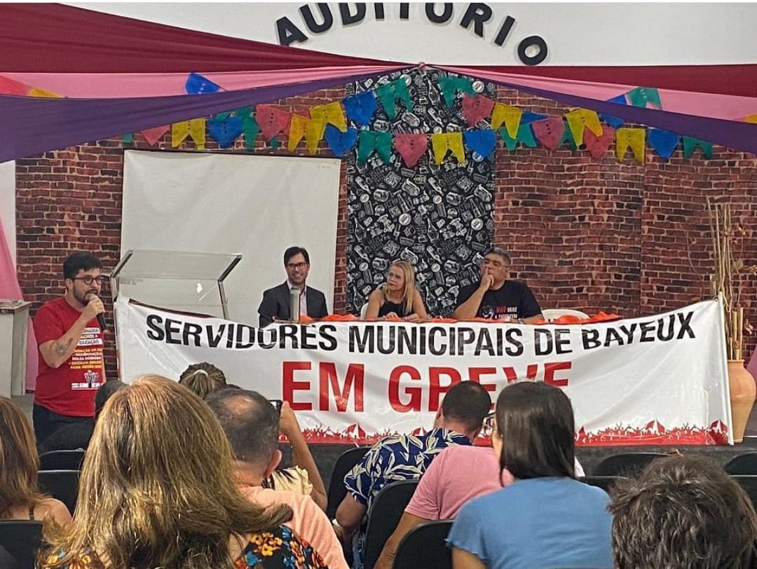assembleia_dos_servidores_bayeux