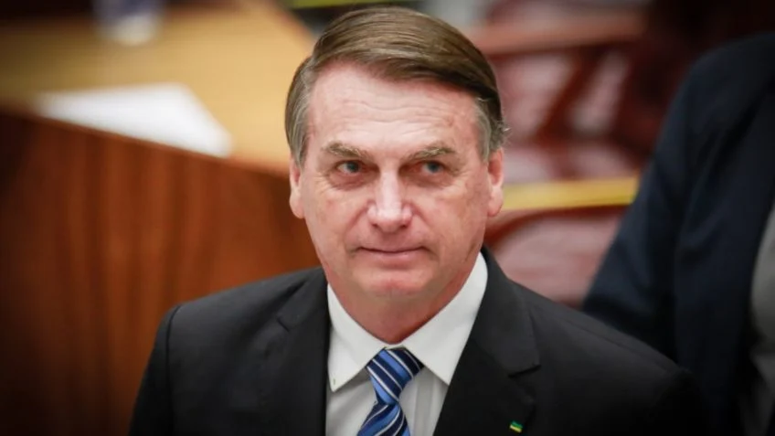 Jair-Bolsonaro-10-848x477