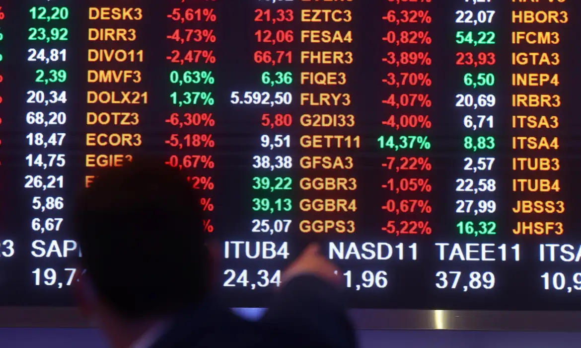 2021-10-19t201855z_568797206_rc26dq9w4tlc_rtrmadp_3_brazil-economy