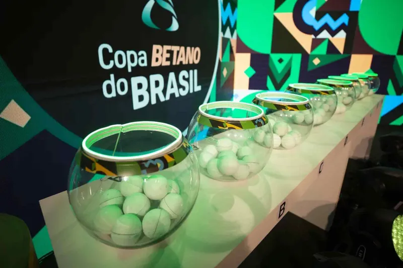 sorteio-copa-do-brasil-foto-thais-magalhaes-cbf_Easy-Resize.com_-1