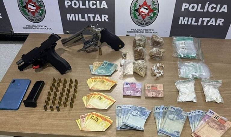 Homem-e-preso-com-armas-drogas-e-municoes-em-comunidade-de-Joao-Pessoa-768x455-1