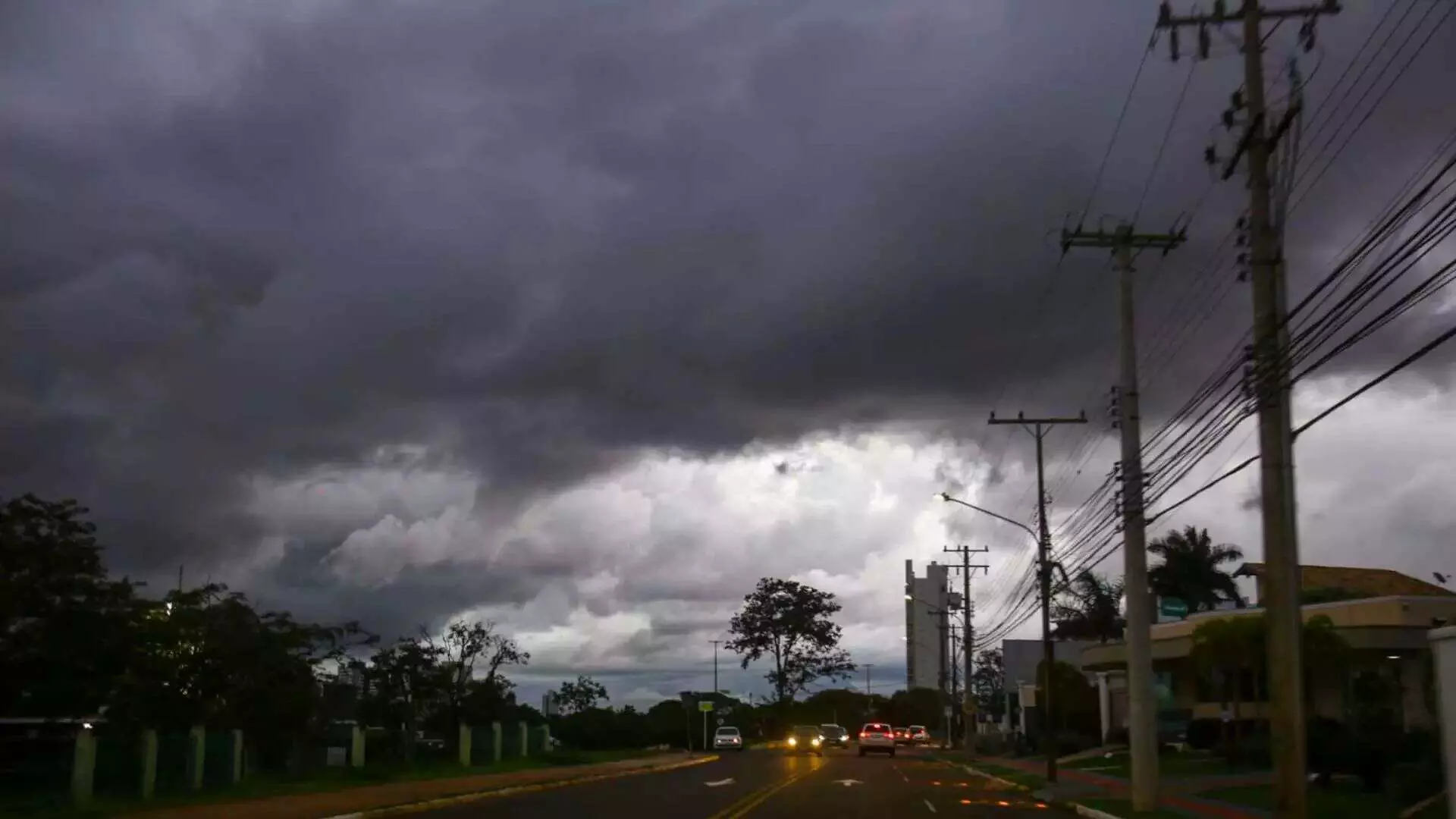 Tempo-fechado-1