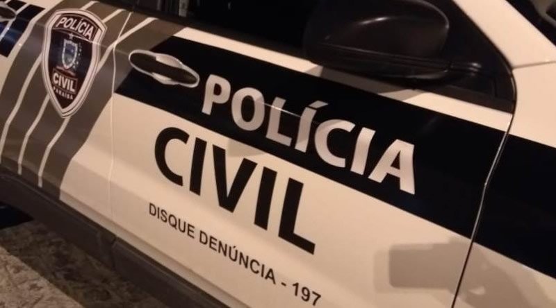 cIVIL-pOLICIA