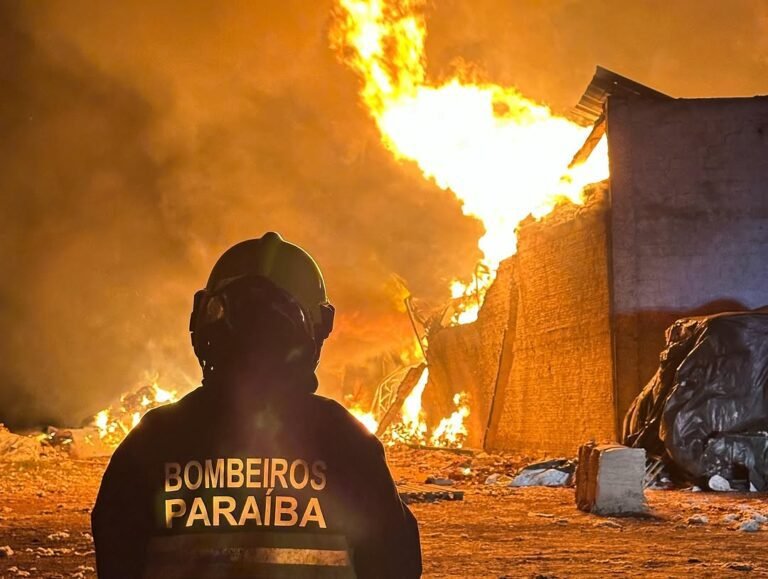 bombeiros2-768x579