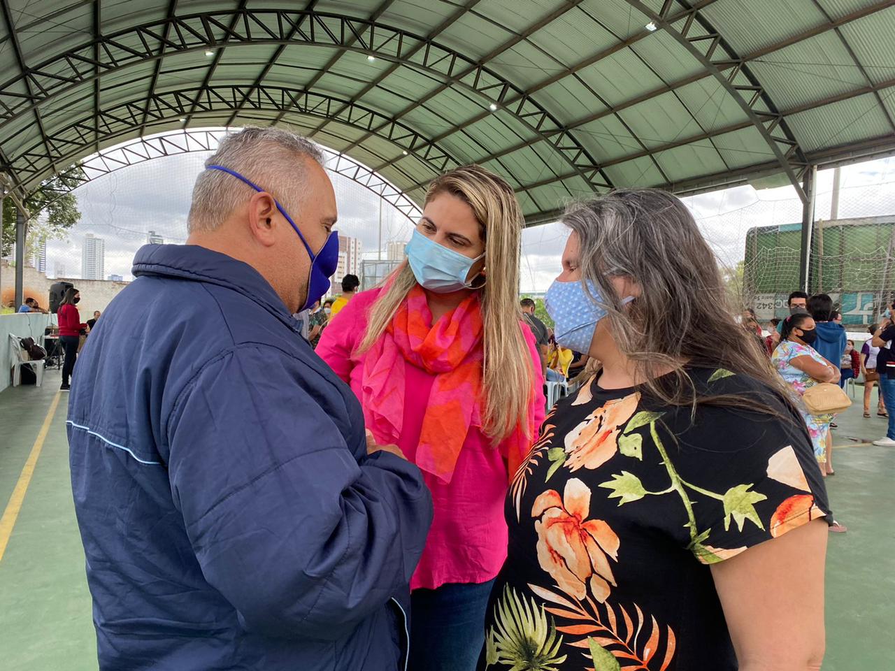 Vereadora em Campina Grande, Carol Gomes, tem novos projetos de leis sancionados. Destaque para criação do cartão de vacinação em braile