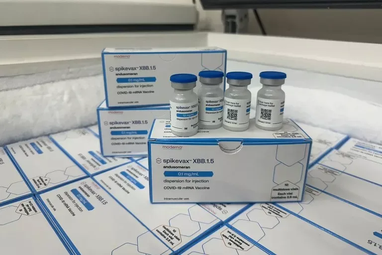 Paraíba distribui mais de 49 mil doses contra variante XBB nesta quarta-feira,(15)