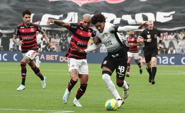 Flamengo empata com Corinthians e vai disputar final da Copa do Brasil