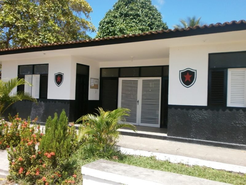 Botafogo-PB dispensa Sidcley e JP Iseppe de seu elenco