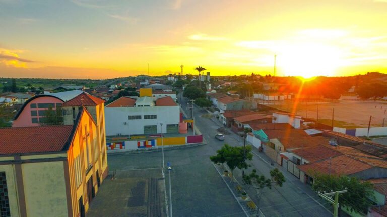 Prefeitura de Puxinanã desembolsa R$ 400 mil em cachês para shows da ‘Festa da Mandioca’