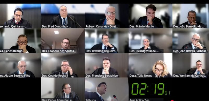 Sinduscon diz que revogação da lei que ‘afrouxa’ gabarito vai causar ‘pandemônio’