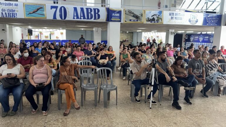 Servidores da Saúde de Campina Grande denunciam salários atrasados e acusam prefeito de “falta de transparência”