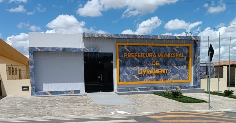 Prefeitura de Livramento desembolsa R$ 400 mil em shows de Rey Vaqueiro e walkyria Santos