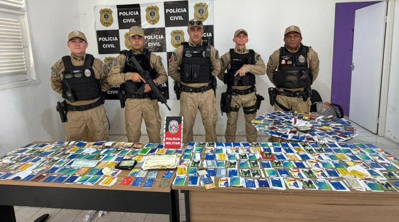 Esquema de agiotagem: homem é preso por fraudes com aposentados no Sertão