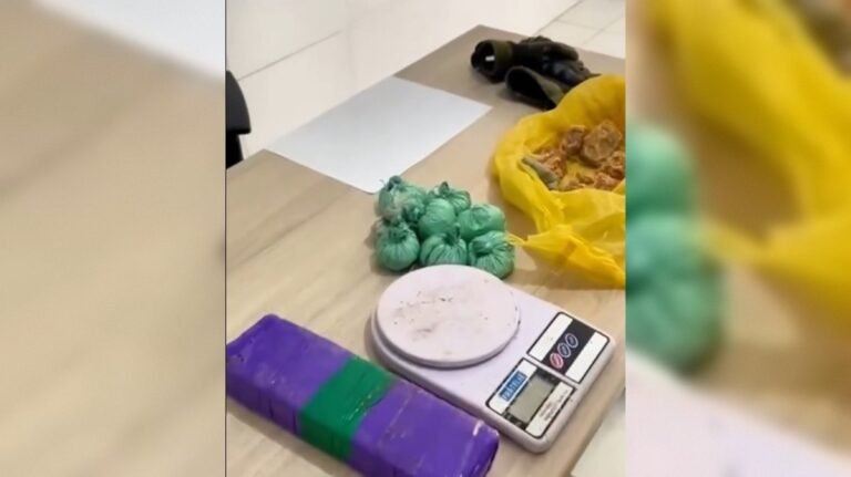 Sacola com drogas é apreendida no antigo lixão de Cajazeiras