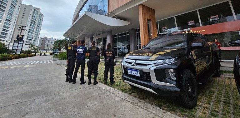 Fraudes no INSS: nova fase de operação mira senador e cumpre mandado em João Pessoa