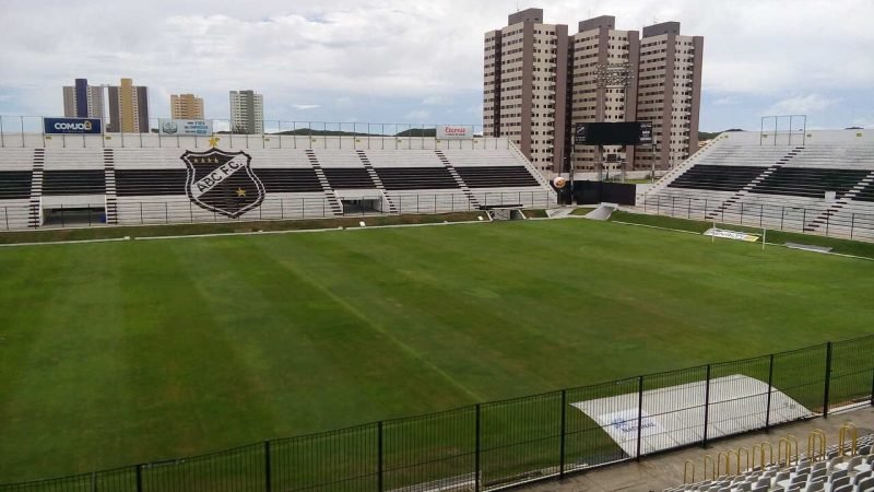 Depois de polêmica, Botafogo-PB decide estrear no Paraibano em Natal