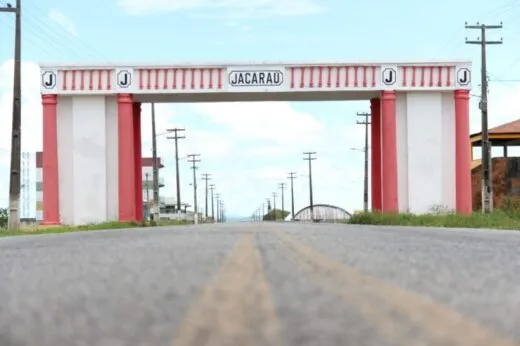 Prefeitura de Jacaraú lança licitação para comprar 110 mil salgadinhos e 5 mil mousses e pavês