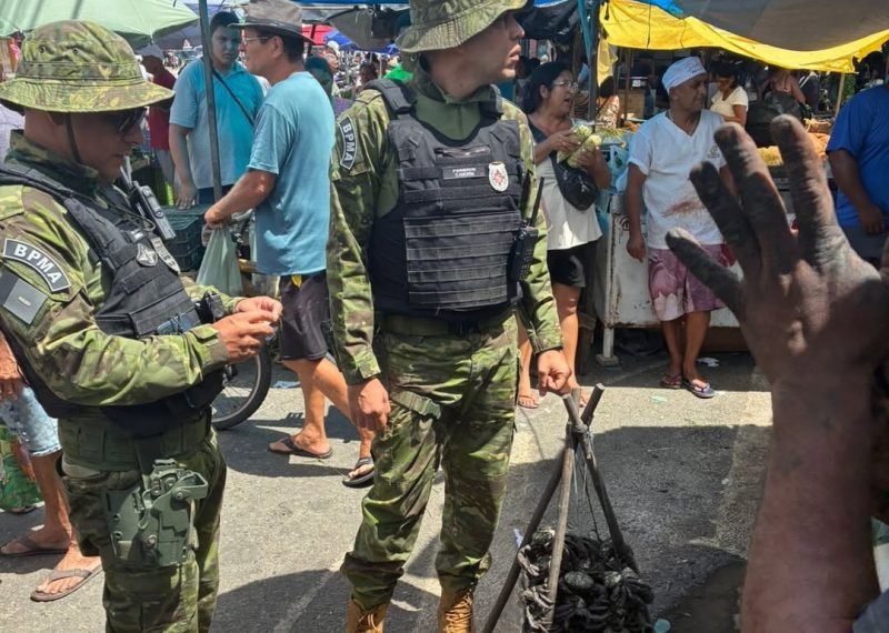 PM fiscaliza venda de carangueijo durante período de defeso; feirante é autuado